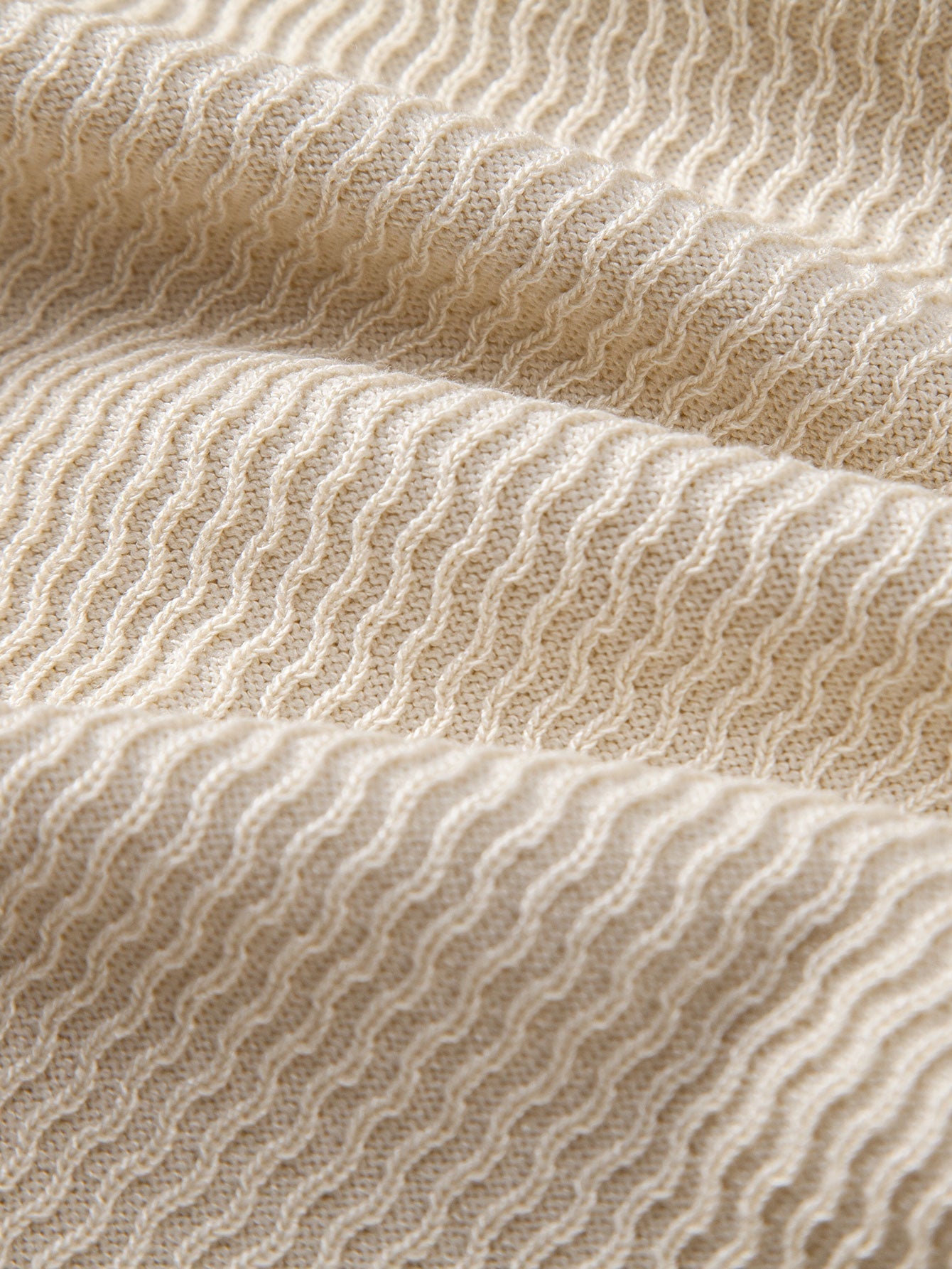 V-Neck Polo Shirt with Wave Jacquard Knit