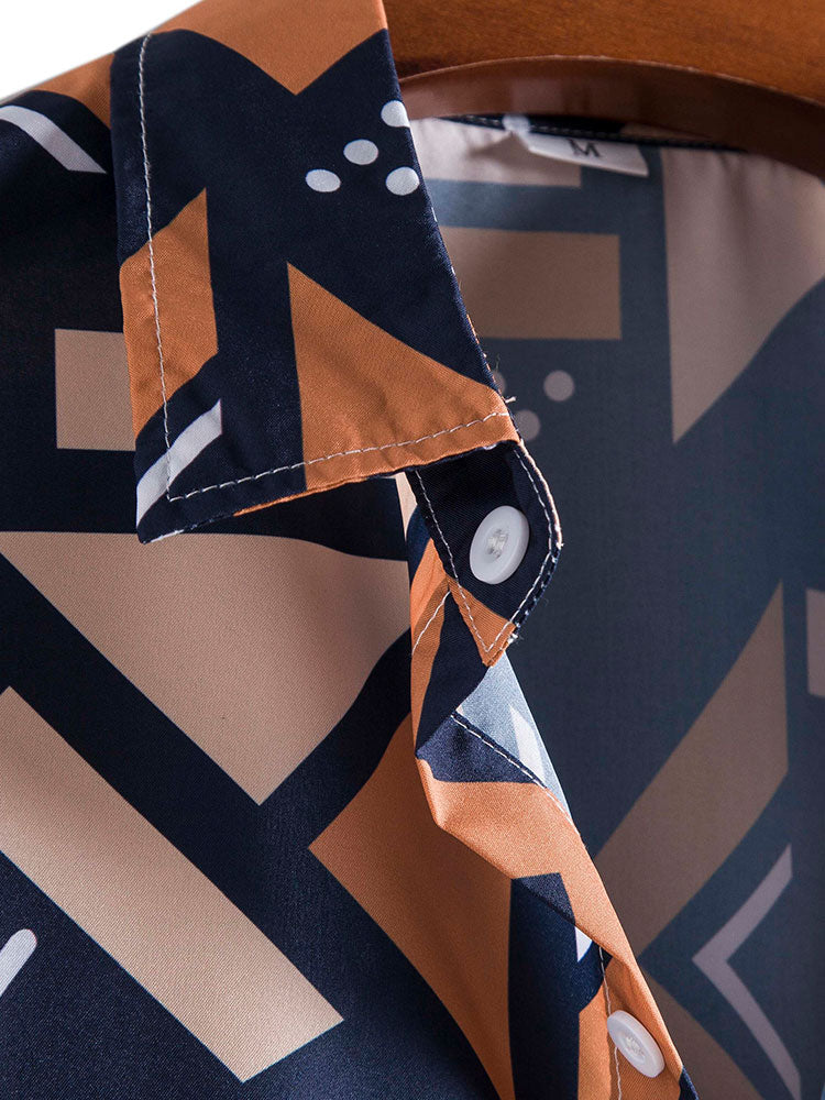 Shirt en zwembroekje met geometrisch patroon