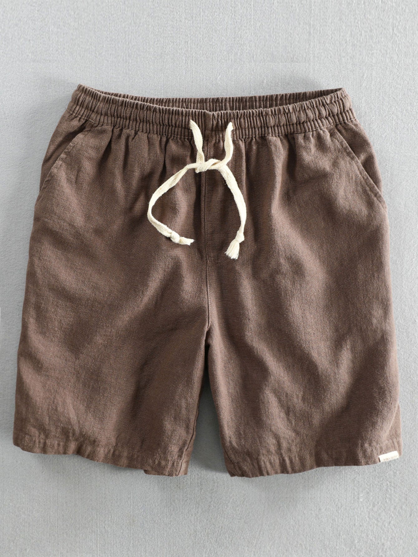 Drawstring Shorts in a Linen-Cotton Blend
