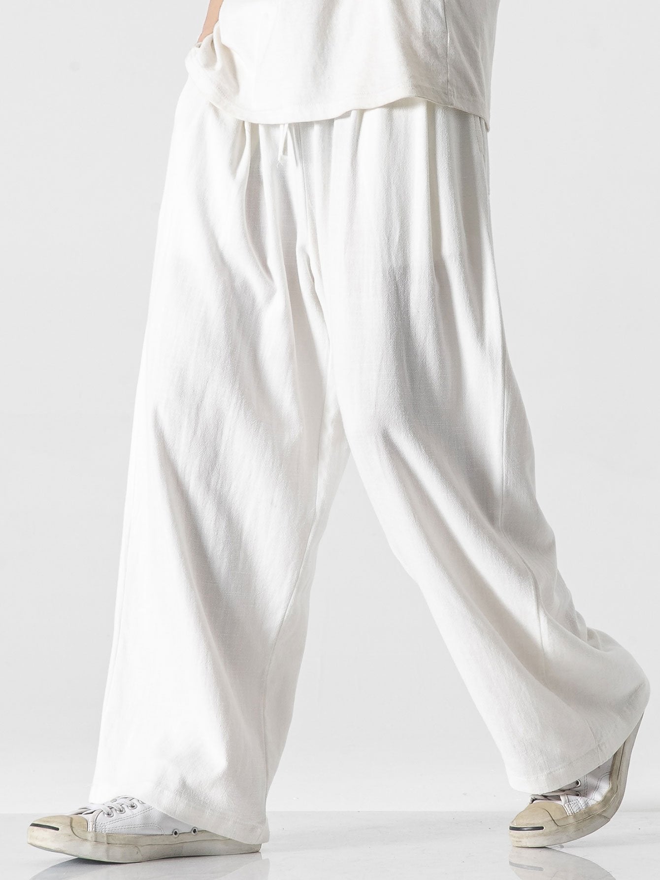 Relaxed Fit Wide Leg Pants in Linen-Cotton Blend