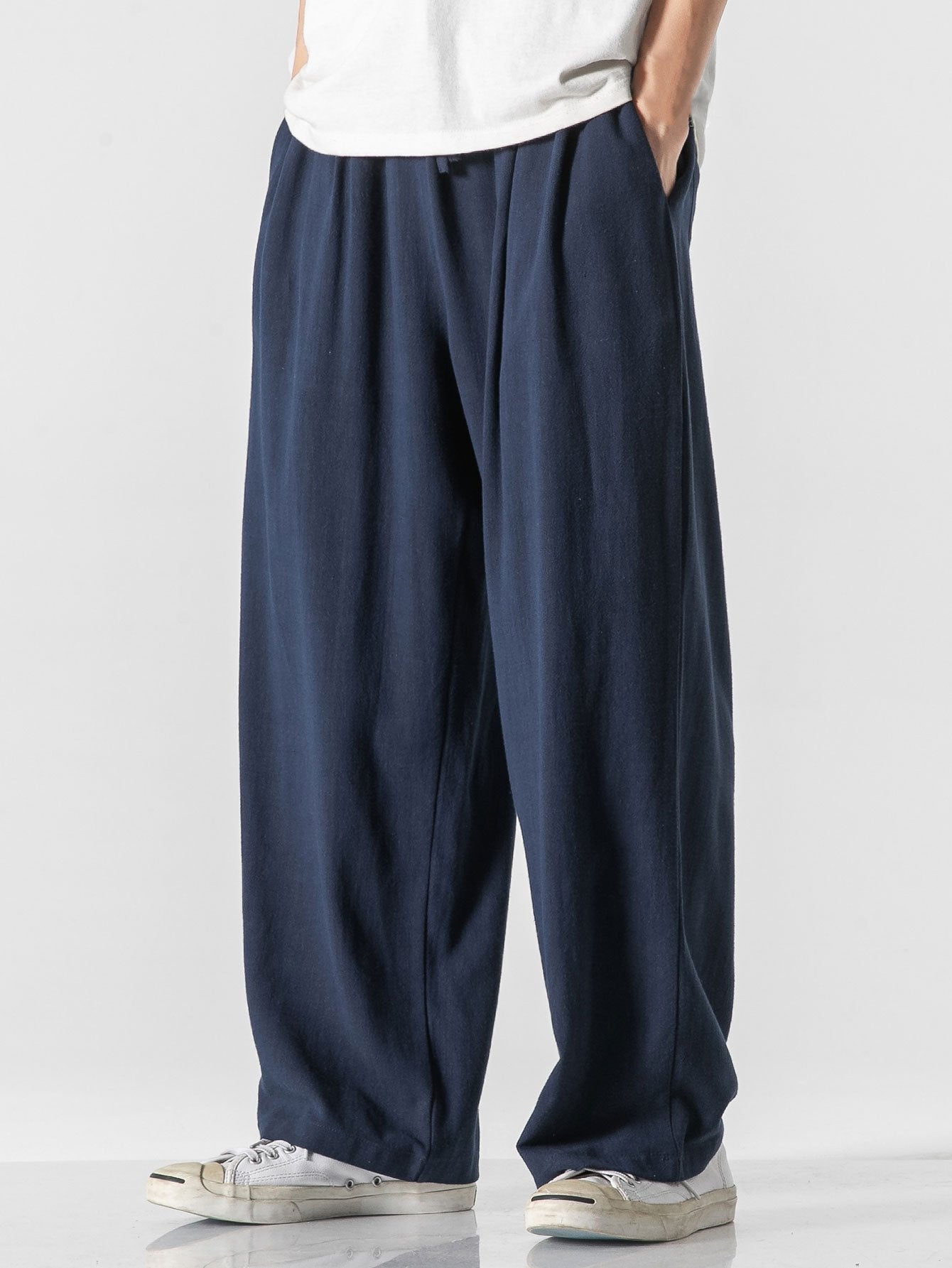 Relaxed Fit Wide Leg Pants in Linen-Cotton Blend